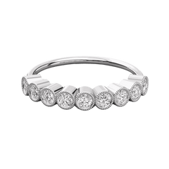 Anello Moissanite Half Eternity taglio rotondo da 0,90 TCW per donna