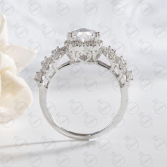 Anello Moissanite unico con taglio a cuore da 0,60 TCW per donna