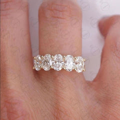 2.20 TCW Oval Cut 5 Stone Moissanite Ring for Women