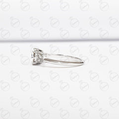 Anello da donna con solitario taglio rotondo TCW con accenti in moissanite