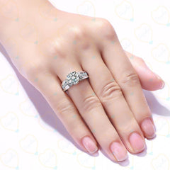 1.00 TCW Round Cut Halo Lab Grown Diamond Ring for Women