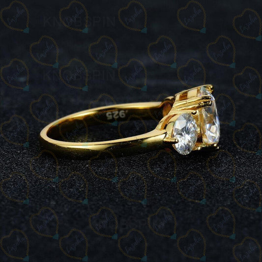 1.70 TCW Round Cut 3 Stone Lab Grown Diamond Ring for Women