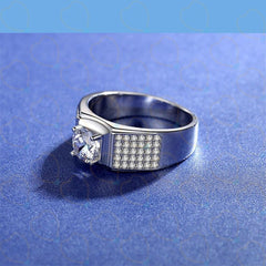 1.00 TCW Round Cut Men's Jewelry Lab Grown Diamond Ring for Women