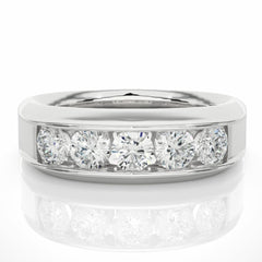 Round Brilliant Cut 5 Stone Lab Grown Diamond Ring for Women