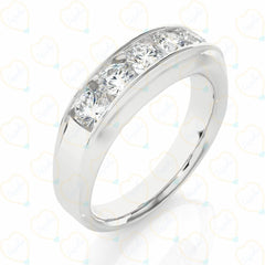 Round Brilliant Cut 5 Stone Lab Grown Diamond Ring for Women