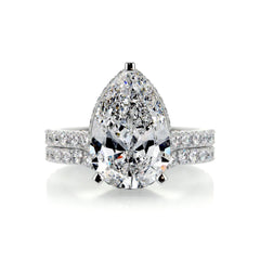 1.80 CTW Pear Cut Bridal Set Lab Grown Diamond Ring for Women