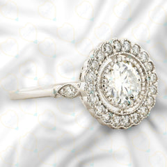 Anello da donna con diamante Halo Lab Grown taglio rotondo da 0,90 CTW