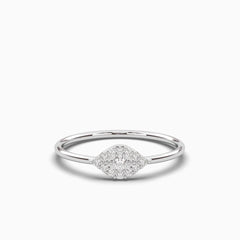 Round Cut Unique Lab Grown Diamond Ring for Women