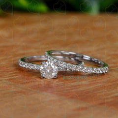 1.00 TCW Round Cut Bridal Set Lab Grown Diamond Ring for Women