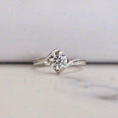 0.90 TCW Round Cut Solitaire With Accents Lab Grown Diamond Ring for Women